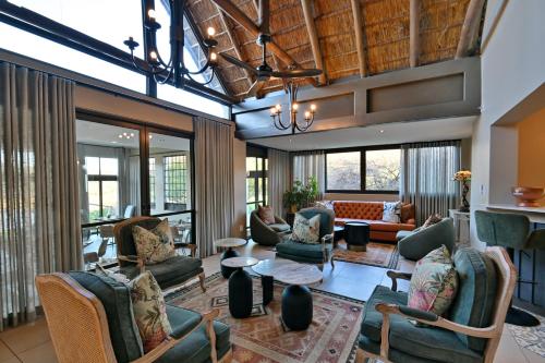 酒吧/高級酒吧, African Hills Safari Lodge & Spa in 馬加利斯堡