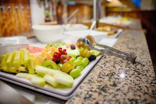 Essen und Erfrischungen, REGIOHOTEL Halle Leipzig Airport - #SchkeuditzerKreuz #Bar #Fruhstucksbuffet #FreeParking near Flughafen Leipzig/Halle