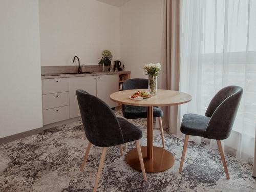 Arche Hotel Lotnisko Gdańsk (Arche Hotel Lotnisko Gdansk) in Matarnia