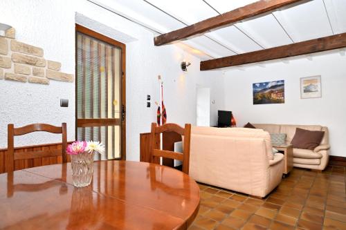 Sport et réconfort en Couserans (Sport et reconfort en Couserans) in Aleu