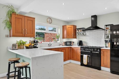 Central Belfast Apartments - Rosetta Residence