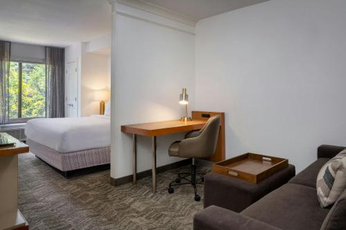 SpringHill Suites by Marriott Charleston North - image 6