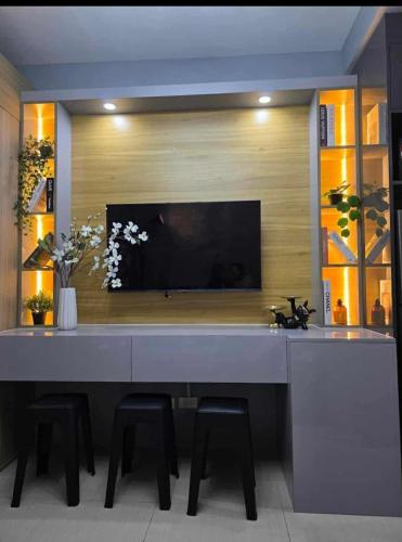 Sakura Suite at Shore 2, Manila
