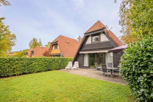 Ferienwohnpark Immenstaad am Bodensee Nurdachhaus Typ 8 NDT 008 907m von Am Klötzenen Forst entfernt
