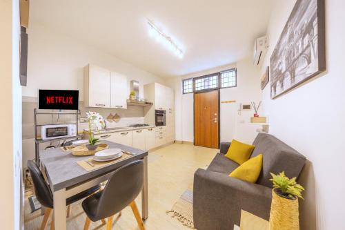 Loft moderno con terrazzo e self check-in 24h a 5 Min dalla Metro C, Řím (fotografie 5)