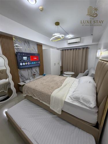 The Luxe Stay at Sea Residences, Manila