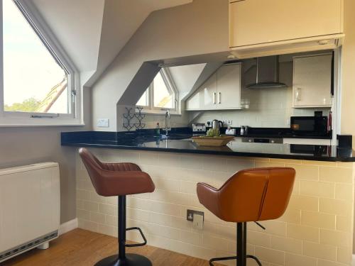 The Courtyard 2 Bedroom Apartments in Central Windsor with Parking, Windsor (Foto 4)
