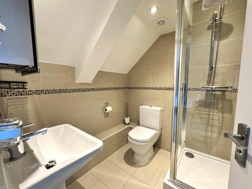 The Courtyard 2 Bedroom Apartments in Central Windsor with Parking, Windsor (Foto 8)
