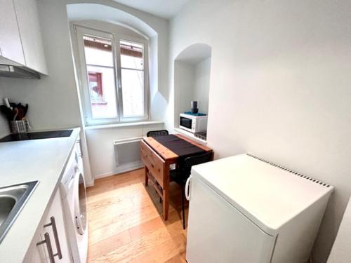 Appartement vue sur le Marché de Noel, Strasbourg (photo 7)