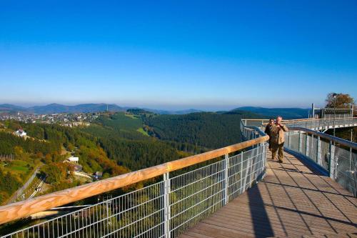 Welcome in - Neuastenbergerstrasse 4, Winterberg-Neuastenberg in โมลล์ไซเฟิน