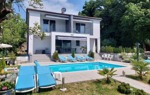 Amazing Apartment In Veprinac With Wifi