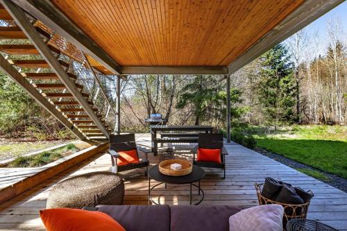 Neal Creek-River Vw-AC-2BR/1BA - image 4