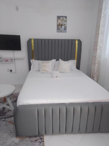 Sionsy Homes - image 5