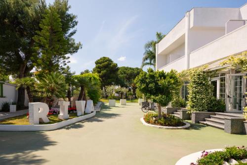 外部景觀, 里瓦德爾索爾酒店 (Hotel Riva Del Sole) in 焦維納佐