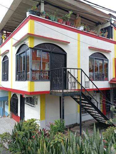 Casa Rosas
