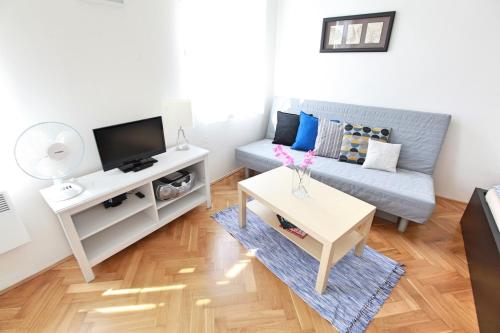 Angel City Aparthotel - image 5