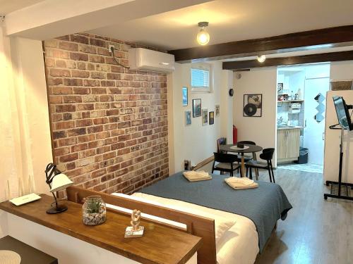 Apartman Nani - Secure and free parking space!
