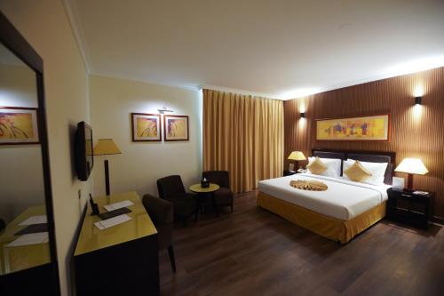 room detail thumbnail 0