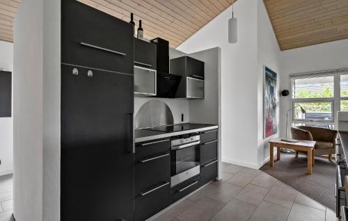 Kitchen, Nice Home In Tarm With Sauna in Hemmet