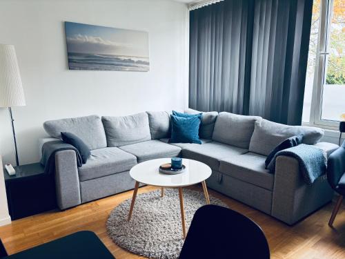 Central Apt - Steps to Fish Market and Bryggen