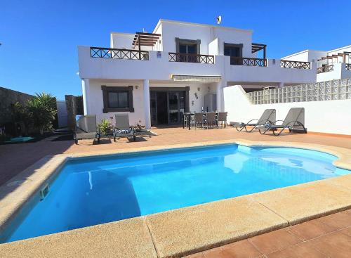Villa Zinnia