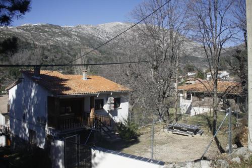 A szálláshely kívülről, Casa Rural Las Pegueras in Cuevas Del Valle