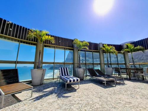 Swimming pool, Sao Conrado - Praia e tranquilidade, 4 hospedes. in Sao Conrado