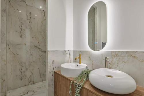 Chic Saint Honoré Luxury Stay with AC, Paříž