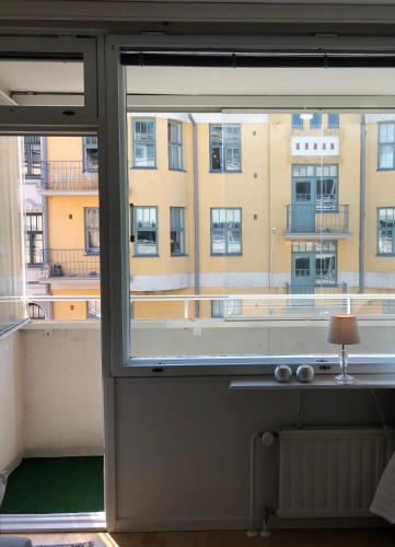 Beautiful studio apartment on Huvilakatu, Ullanlinna, Helsinki (photo 3)