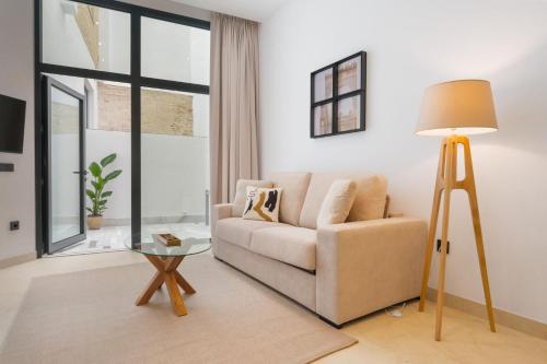 New Design Apartment - Private patio - Gallos 2, Seville (photo 4)