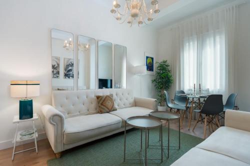 Stunning 3BR 2BTH Plaza de Cuba