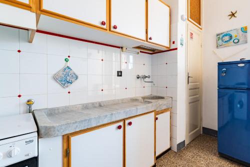 Hostdomus - Dante Apartment in อลัสซิโอ