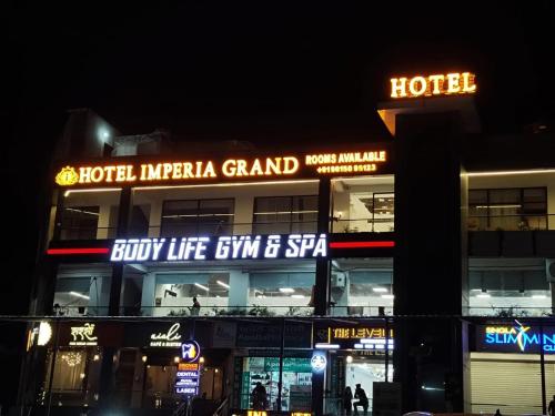Hotel Imperia Grand, Mohali