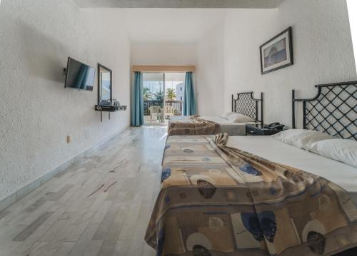 room detail thumbnail 0