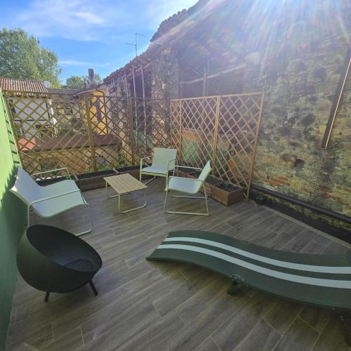 Balcony/terrace, La Casetta sul Fiume in Borghetto Di Borbera