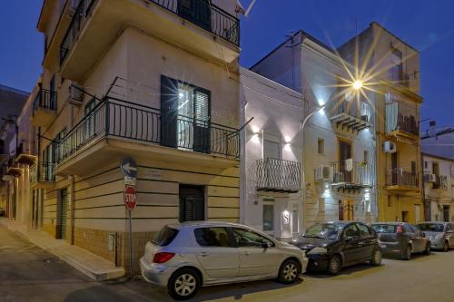 Buitenkant, Scenario IN CENTRO in Sciacca