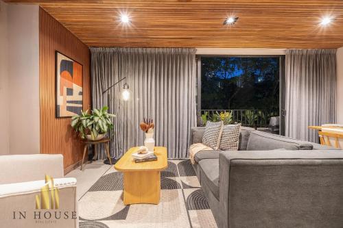 Morph 402 - Serene Getaway: Jacuzzi, AC, BBQ, El Poblado (photo 4)