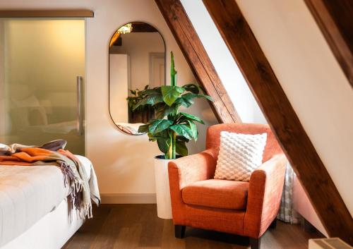 Old Royal Post Boutique Hotel & Premium Suites