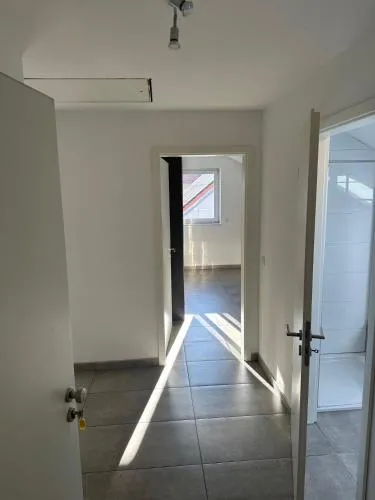3 Zimmer Wohnung mit Balkon und Parkplatz in Wörrstadt, Deutschland
