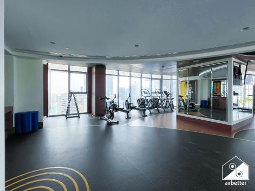 Luxurious 1BR | Balcony & Premium Stay in Downtown - image 12