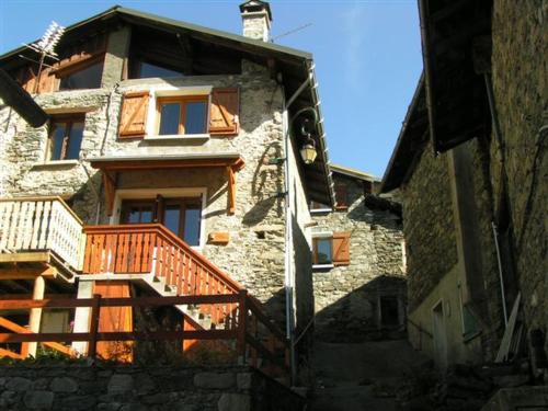 Chalet Traditionnel 2 Pers Animaux Admis au Village Praranger avec WiFi - FR-1-452-167 in Praranger