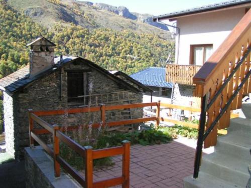 Chalet Traditionnel 2 Pers Animaux Admis au Village Praranger avec WiFi - FR-1-452-167 in Praranger