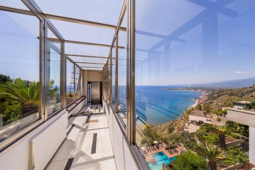 ทัศนียภาพ, ยูโรสตาร์ มอนเต เตาโร (Eurostars Monte Tauro) in ทาโอร์มินา