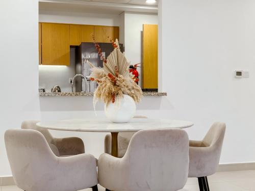 Zinnia Luxury 2BHK Bellevue Burj Khalifa View, Dubaï (photo 10)