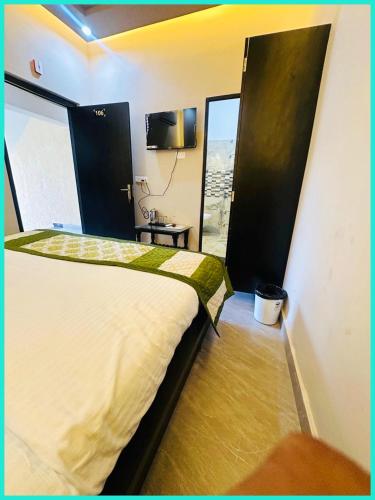 Hotel - P & S Recidency - Near Shree Kashi Vishwanath Temple - Comfortble Rooms With Good Space - A Top Rated Hotel In Varanasi, Rāmnagar (zdjęcie 3)