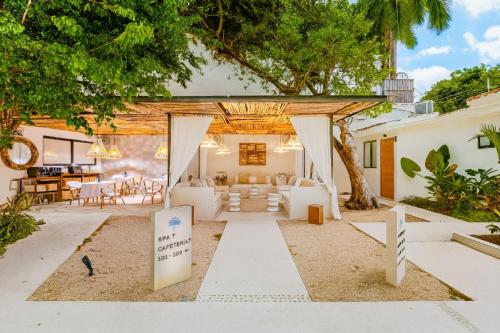 숙소 외관, Malish Hotel and Spa in 플라야 델 카르멘