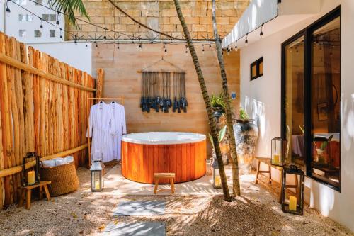 온수 욕조, Malish Hotel and Spa in 플라야 델 카르멘