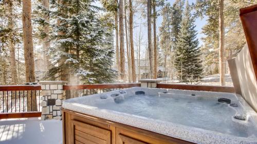 Bystone Villa Retreat – Breckenridge, CO