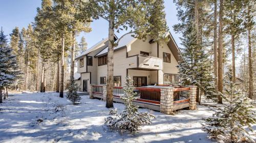 Bystone Villa Retreat – Breckenridge, CO