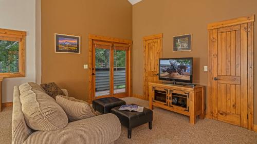 Bystone Villa Retreat – Breckenridge, CO